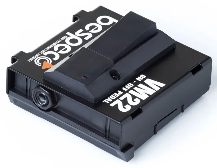 Bespeco (VM22) ON / OFF Latching Pedal