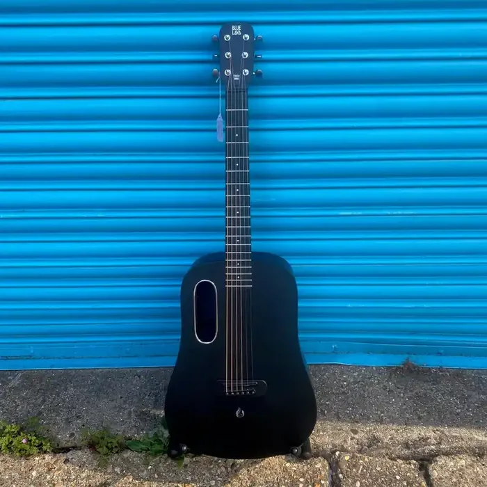 Blue Lava Touch ‘Smart‘ Electro Acoustic guitar inc. Lite Gig Bag