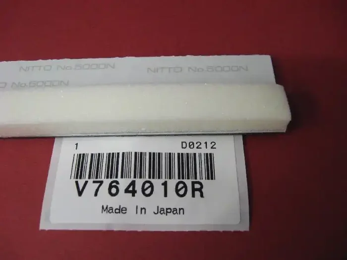 Clavinova lower felt stopper V7640101