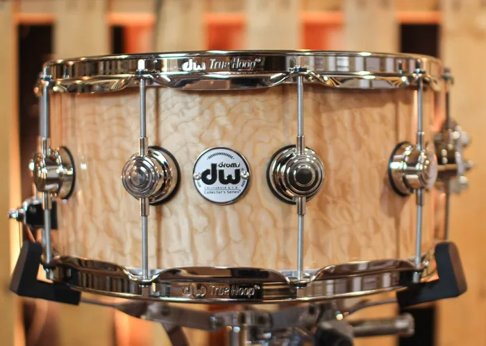 DW 6.5×14 Collector’s Maple 333 Super Curly Maple Snare Drum – SO#1344451