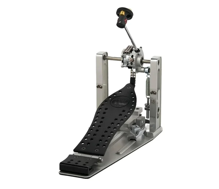 DW Machined Chain Drive Single Pedal Black Footboard