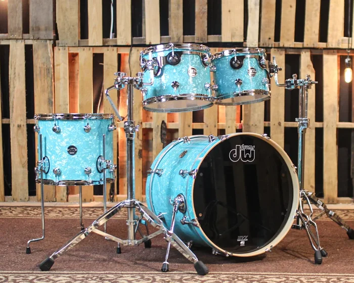 DW Performance Seafoam Marine Fusion Drum Set – 16×20,8×10,9×12,12×14