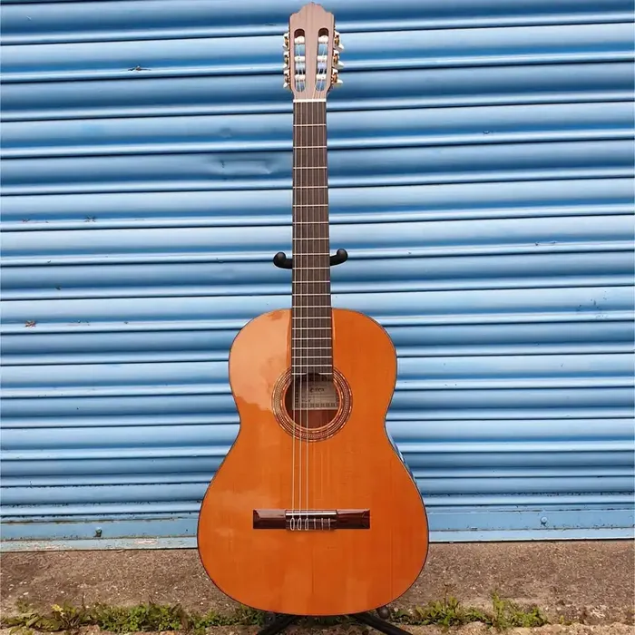 Esteve 4ST Classical guitar