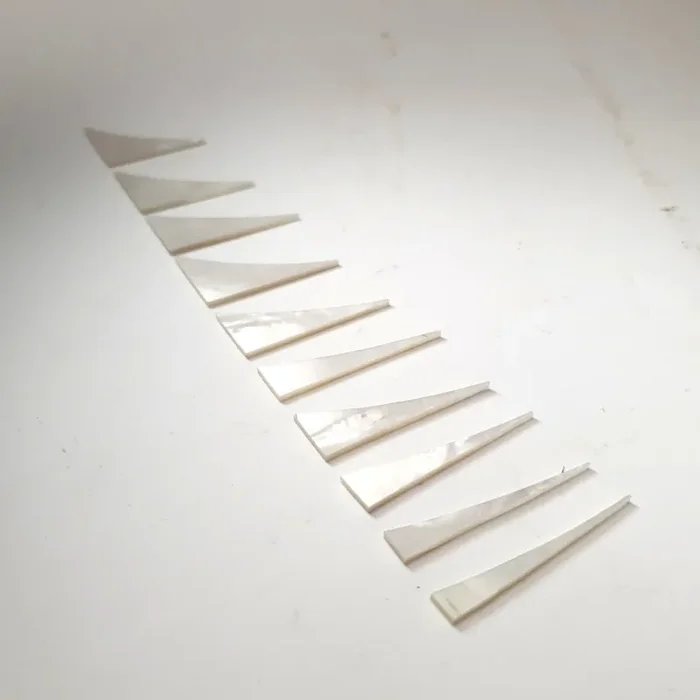 Inlay Set – Shark Fins – Mother of Pearl or Imitation – Set of 10