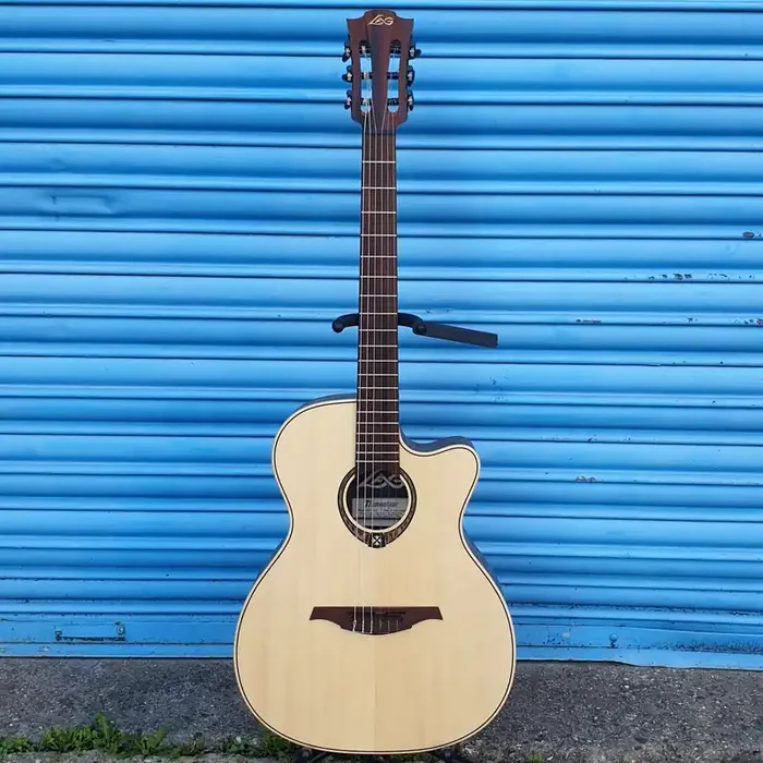 Lag – TN270 Electro-Classical Guitar