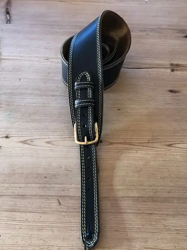 LG Deluxe F.A.B Black Leather DM Guitar Strap