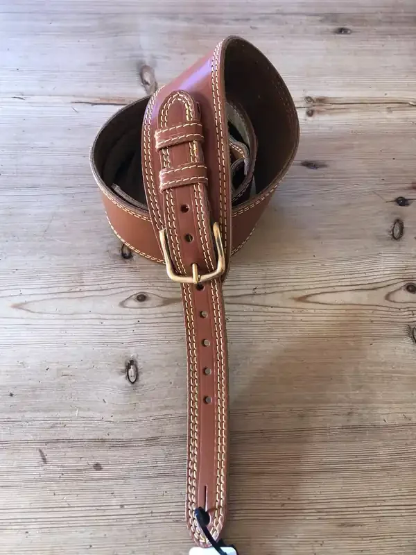 LG Deluxe F.A.B Tan Leather DM Guitar Strap