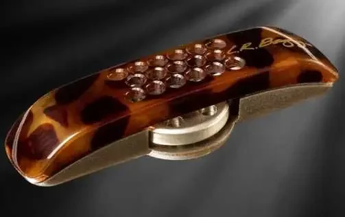 LR Baggs LYRIC Acoustic Tru-Mic Microphone with Pre Amp