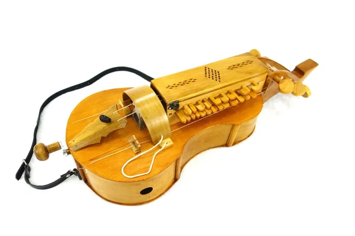 Mihály Vrábel – Galician Style Hurdy Gurdy