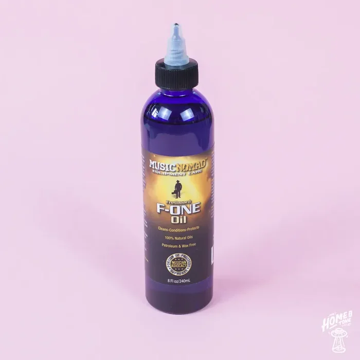 MusicNomad – Fretboard F-One Oil Cleaner & Conditioner 8oz
