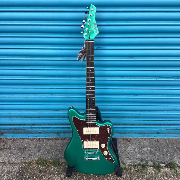 Northstar Pro Blues Commander Emerald Green Electric Guitar – NSP4EG