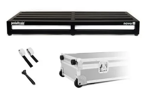 PedalTrain Novo 32 32 x14.5 Pedalboard with Tour Case + Wheels