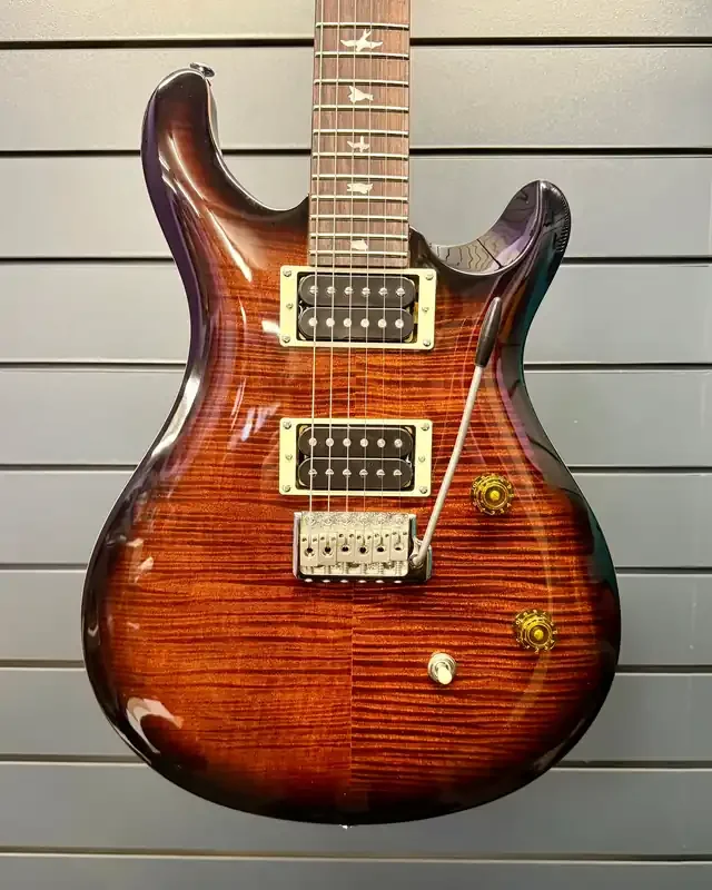 PRS SE CE 24 Ltd Edition – Black Gold