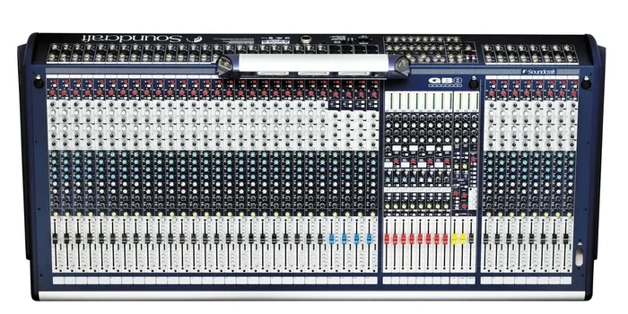 SOUNDCRAFT GB8 32ch 32+4/8/2 Mixer