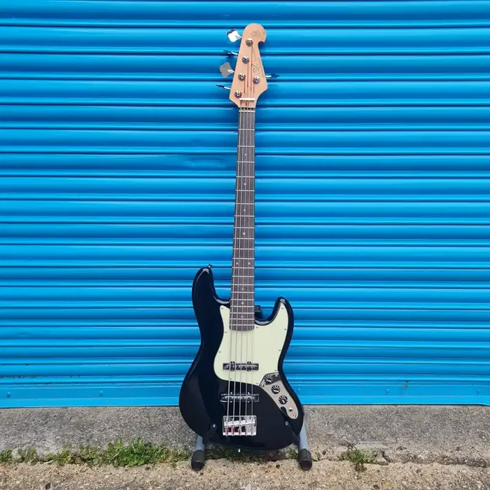 SX – 5 String J-Bass (B-Stock)