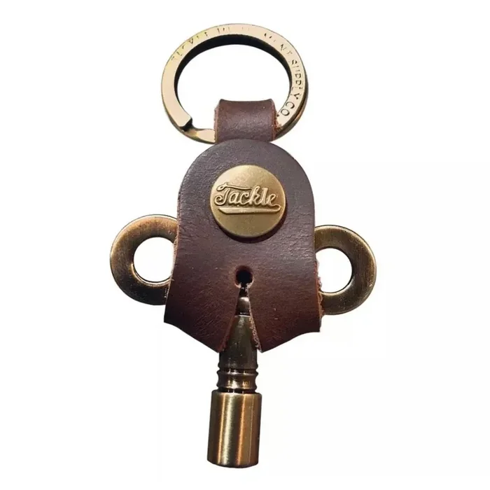 TACKLE TIMEKEEPERS DRUM KEY – ANTIQUE BRASS VINTAGE STYLE GIFT LEATHER