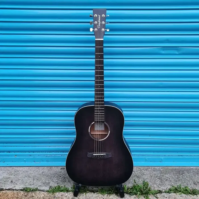 Tanglewood TWBB-SDE Blackbird Slope Shoulder Dreadnaught Electro Acoustic Guitar