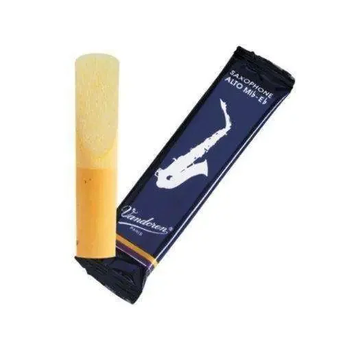 Traditional Vandoren Reeds – Alto Sax (Singular Reed)