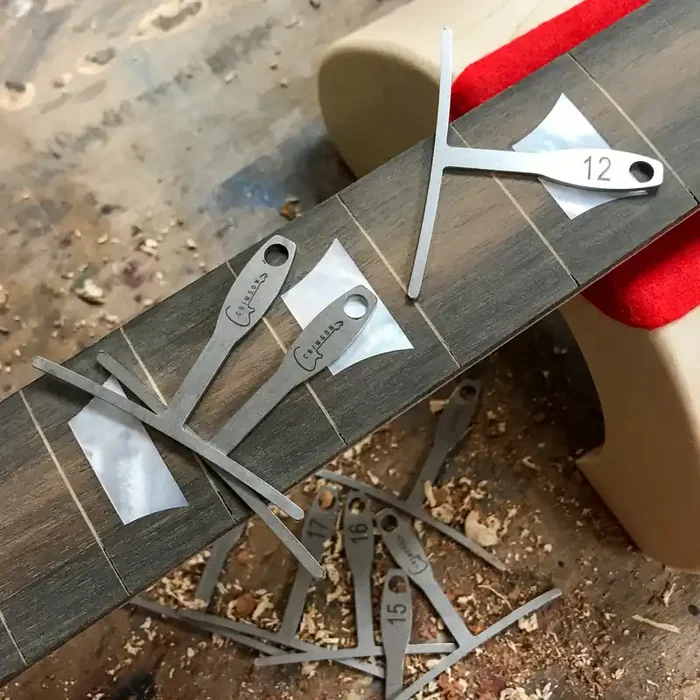 Under-String Radius Gauges for Guitar – PRE ORDER