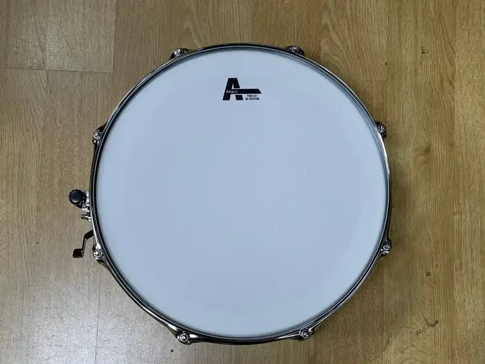 Used / 2nd Hand Mapex V 14″ x 5″ Snare Drum – Aquamarine