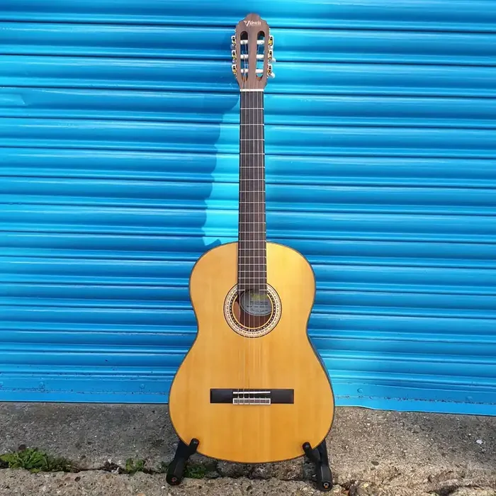 Valencia 400 Series Full Size (4/4) VC404NA Classical Guitar